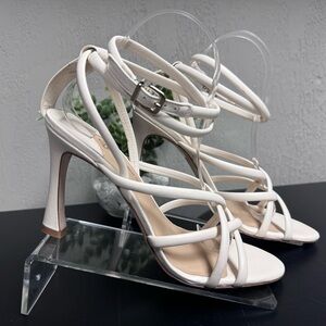 NWOT Antonio Melani Gisela Strappy Leather Sandals